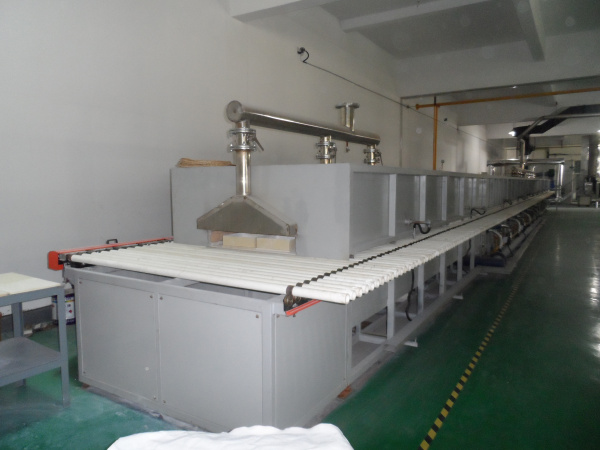 產(chǎn)品用途：工業(yè)粉體燃氣輥道窯，規(guī)格：0.84×29.92米燃氣加熱